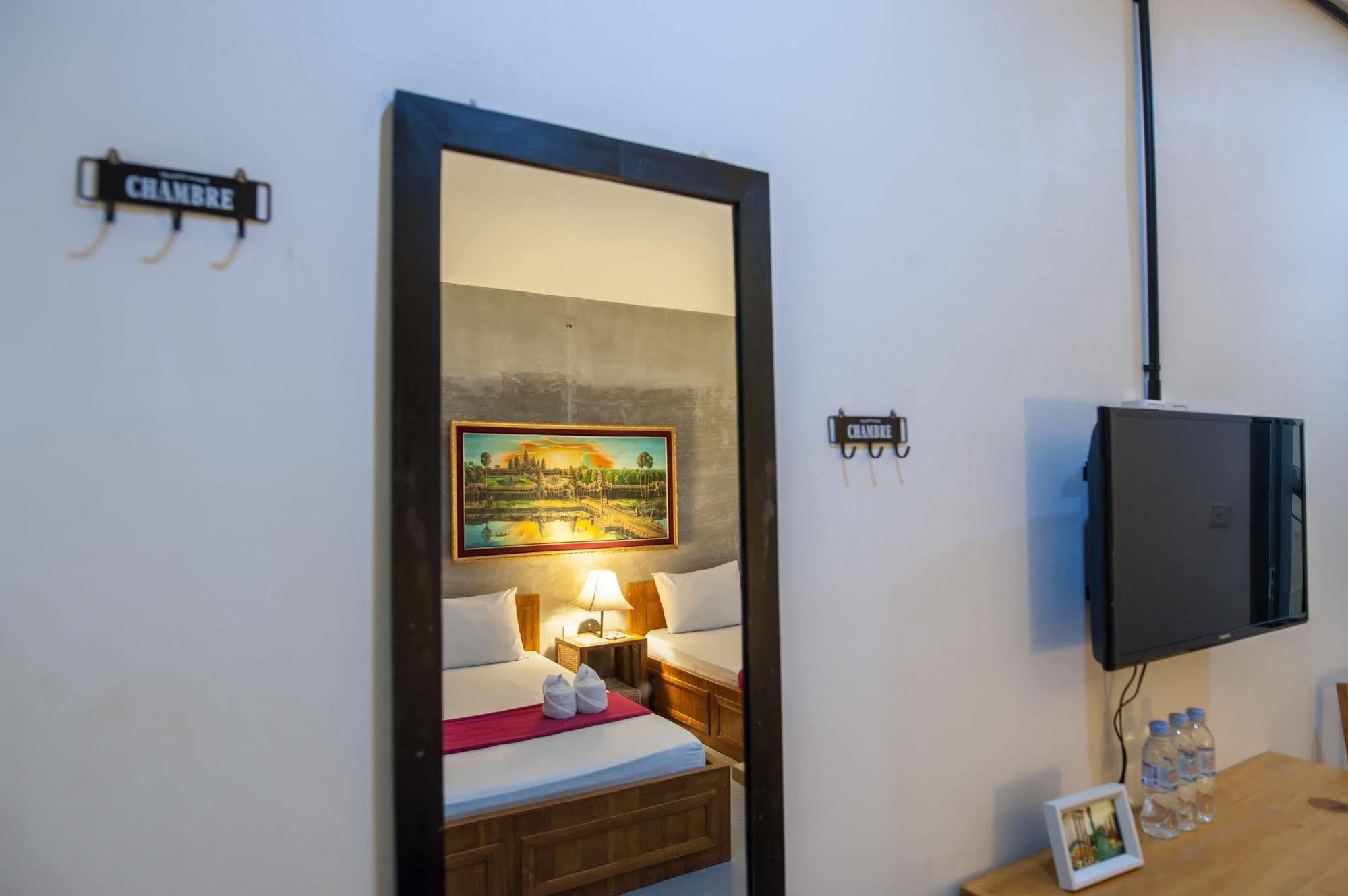 Rachana Hostel Phnom Penh Exterior photo